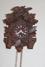 schöne kleine 1/4- Kuckucksuhr