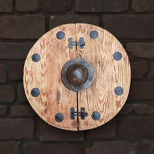 Wikinger SCHILD,  DART Schrank, incl.  Wikinger Schach und Dart-Set