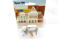 333HO - Noch H0 1150 - Rollerunfall mit Passanten und Krankenwagen - top mit OVP