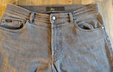 BRAX Jeans W34 L32 grau Modell