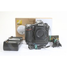 Nikon D4 + 164 Tsd. Auslösungen + Sehr Gut (279525)