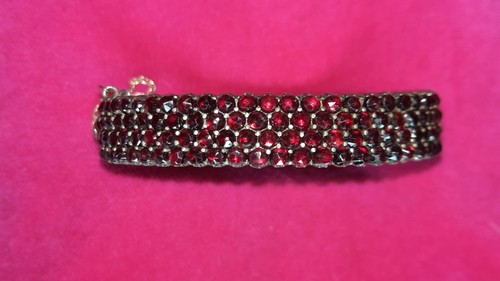 Granat armreif reihig mit - granat, armreif,