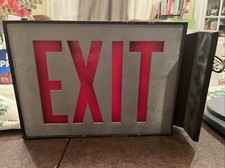 VINTAGE METAL EXIT SIGN P-4044
