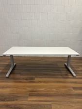 Steelcase Activa Schreibtisch 180x80cm weiß grau Kabelwanne