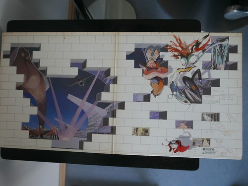 Pink floyd the wall - pink,