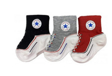 Drei Paar Converse Socken -