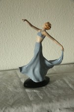 Tänzerin, Kunstporzellan