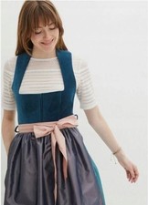 %% / Gr. 52  schönes Petrol