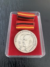 DDR Medaille für Kämpfer gegen Faschismus 1933-1945, mit Interimsspange