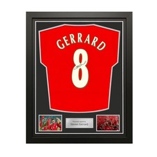 Von Steven Gerrard signiertes