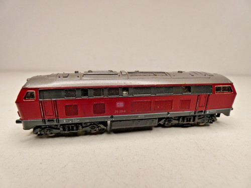 215 031 von roco - 215,