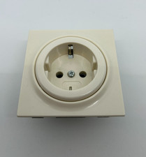 Gira Facet Trias Gala