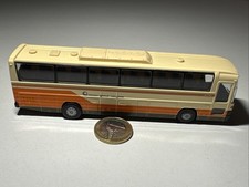 NR523 Rietze MB O 303 RHD Bus