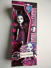 Monster High: Spectra Vodergeist - Cheerleader - Ghoul Spirit BDF10 Mattel 2013
