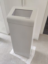 Kimberly Clark Weißer Großer  Push Mülleimer Einwurfklappe Top Zustand 