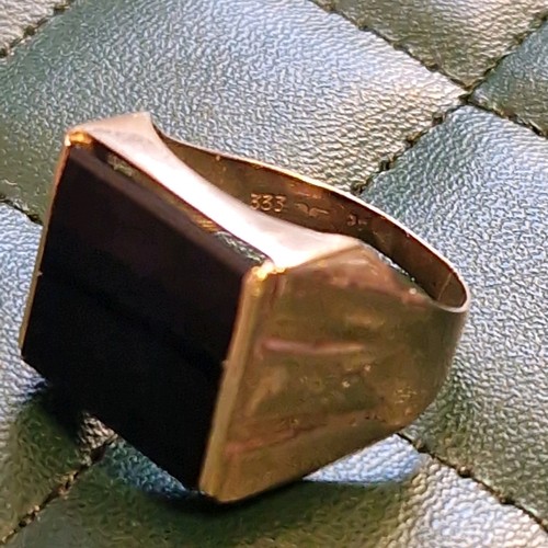 333 yellow gold signet - , ring