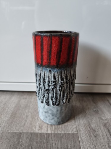 Vintage fat lava vase - lava,
