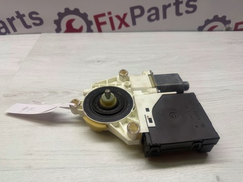 Fensterhebermotor vorne rechts