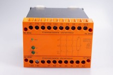 DOLD & SÖHNE BN5930.48/204   AC 230V 50/60Hz  / DC110V  Not-Aus-Relais Modul