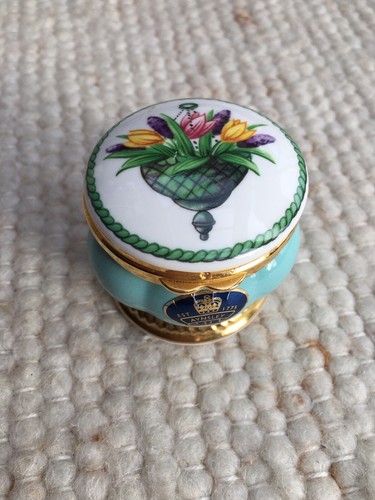 Aynsley pill box schmuck - aynsley,