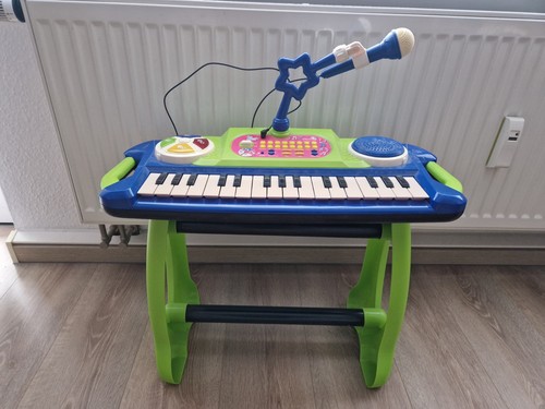 Simba music world stand - my,