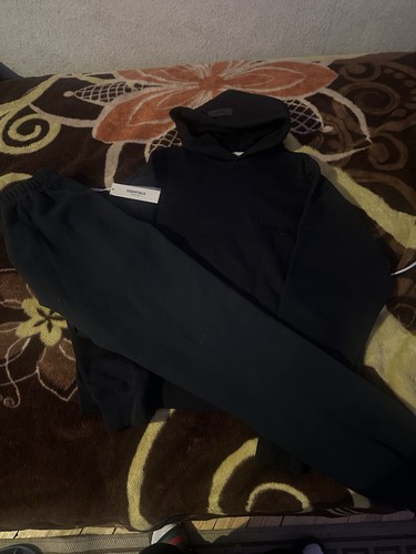 Essential tracksuit - essential,