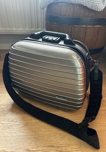 Rimowa salsa beauty case - rimowa,