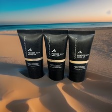 Manhatten Powder Make up 74 Porcelain