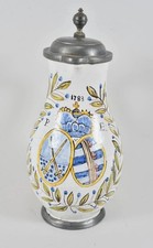 Fayence-Krug Zinn-Deckel |