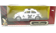 Road Signature Volkswagen VW Käfer Beetle 1967 Kuh Cow 1:18 in Box Model Yatming