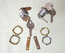 Schloss Hebel Zylinder 2 Stück je 2 Schlüssel Briefkasten Schrank Möbel Spint