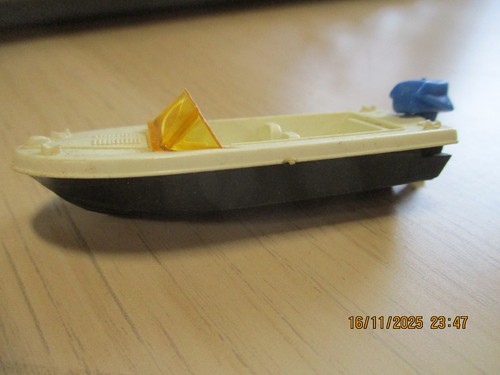 Corgi toy boot - ,