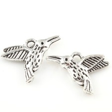 10 Anhänger Kolibri Charms