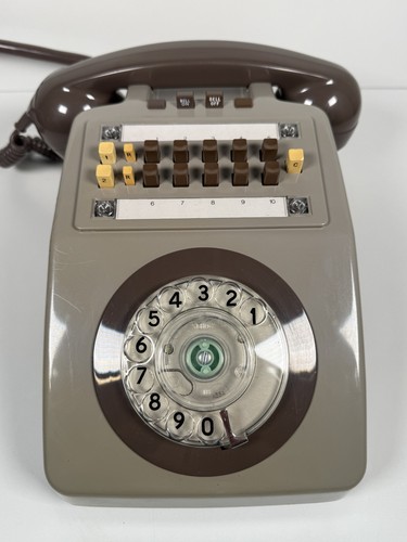 Vintage gpo 1984 house - vintage,