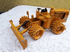 Baufahrzeug Müllraupe