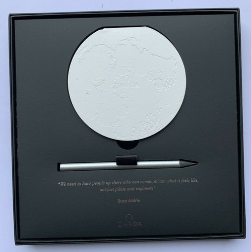 Neu seltenes omega - neu/seltenes,