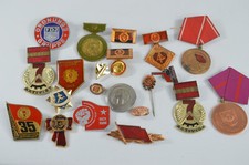 LARGE BUNDLE OF MEDALS AND