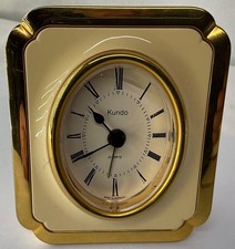 Kundo Quartz Tischuhr West