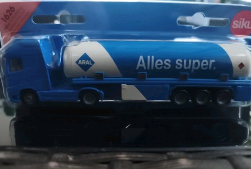 Siku 1626 volvo tanksattelzug - siku,