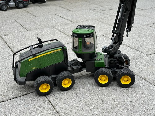 Bruder john deere 1270g - john,