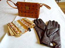 Leder Handschuhe, Tasche und  Seiden Schal