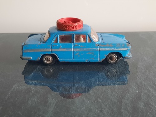 Corgi toys 255 austin a60 - 255,