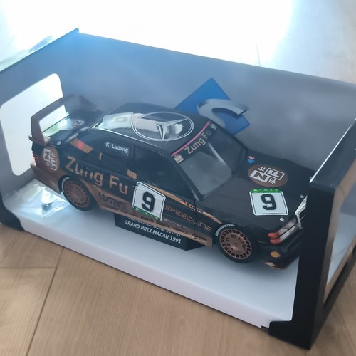 Solido mercedes 190 evo - 1:18,