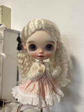 Blythe doll wig hard shell