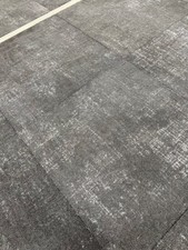 Teppichfliese EGE ReForm Construction Concrete Warm Black 96x96cm Auslegware