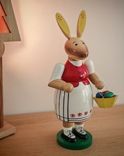 Holz Dekofigur Osterhäsin 34