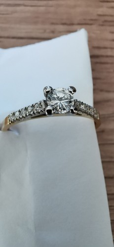 Gold brillant ring - ,