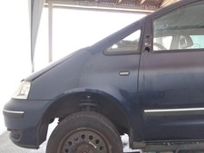 VW Sharan 7M original Kotflügel vorn links LD5Q Shadow Blue Facelift BJ2009