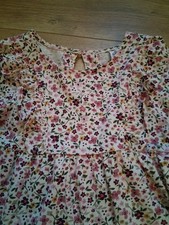 Langarmkleid Gr.128 NEU