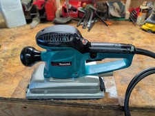Makita BO4900V Sheet Sander